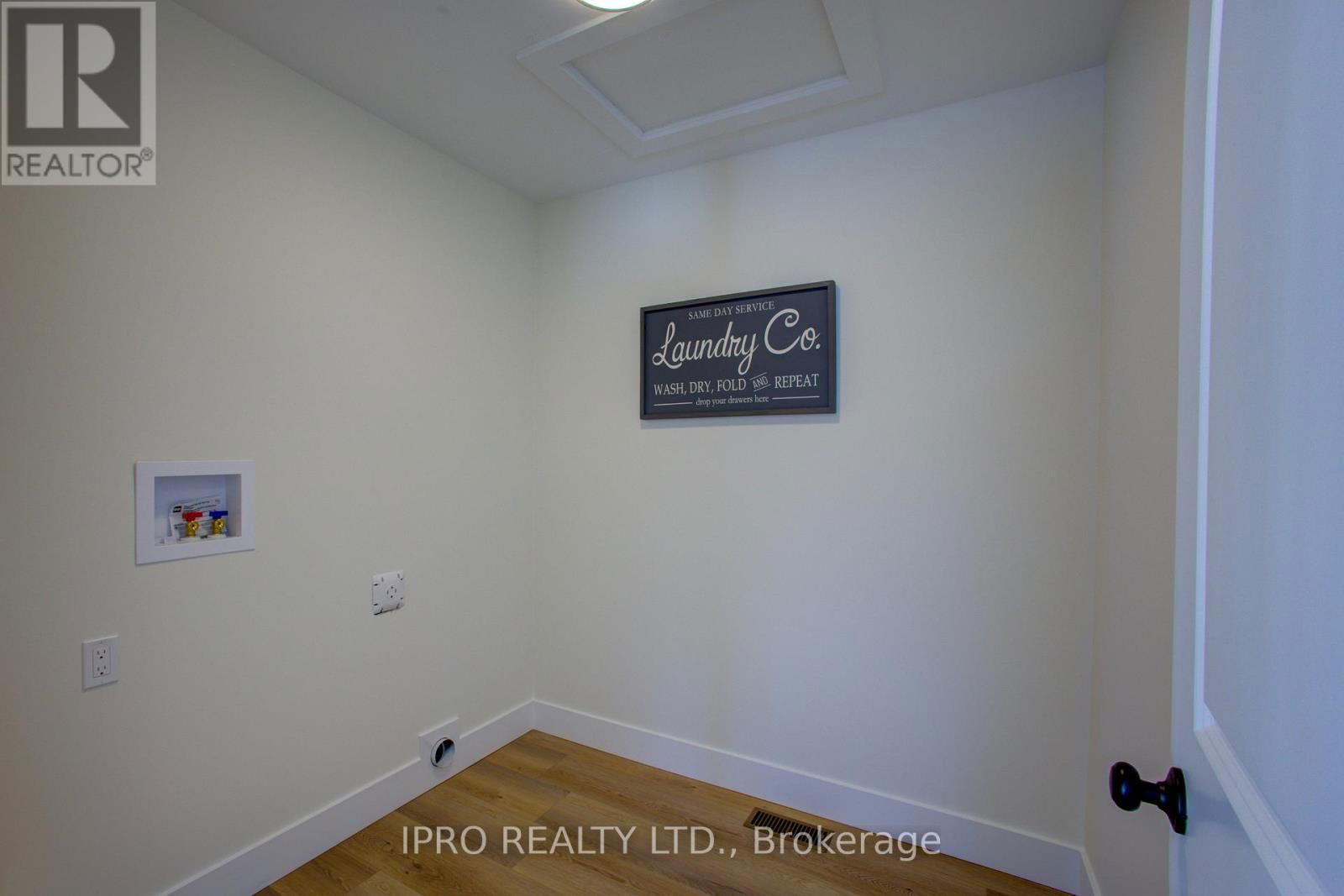119 ELDER STREET Image 23
