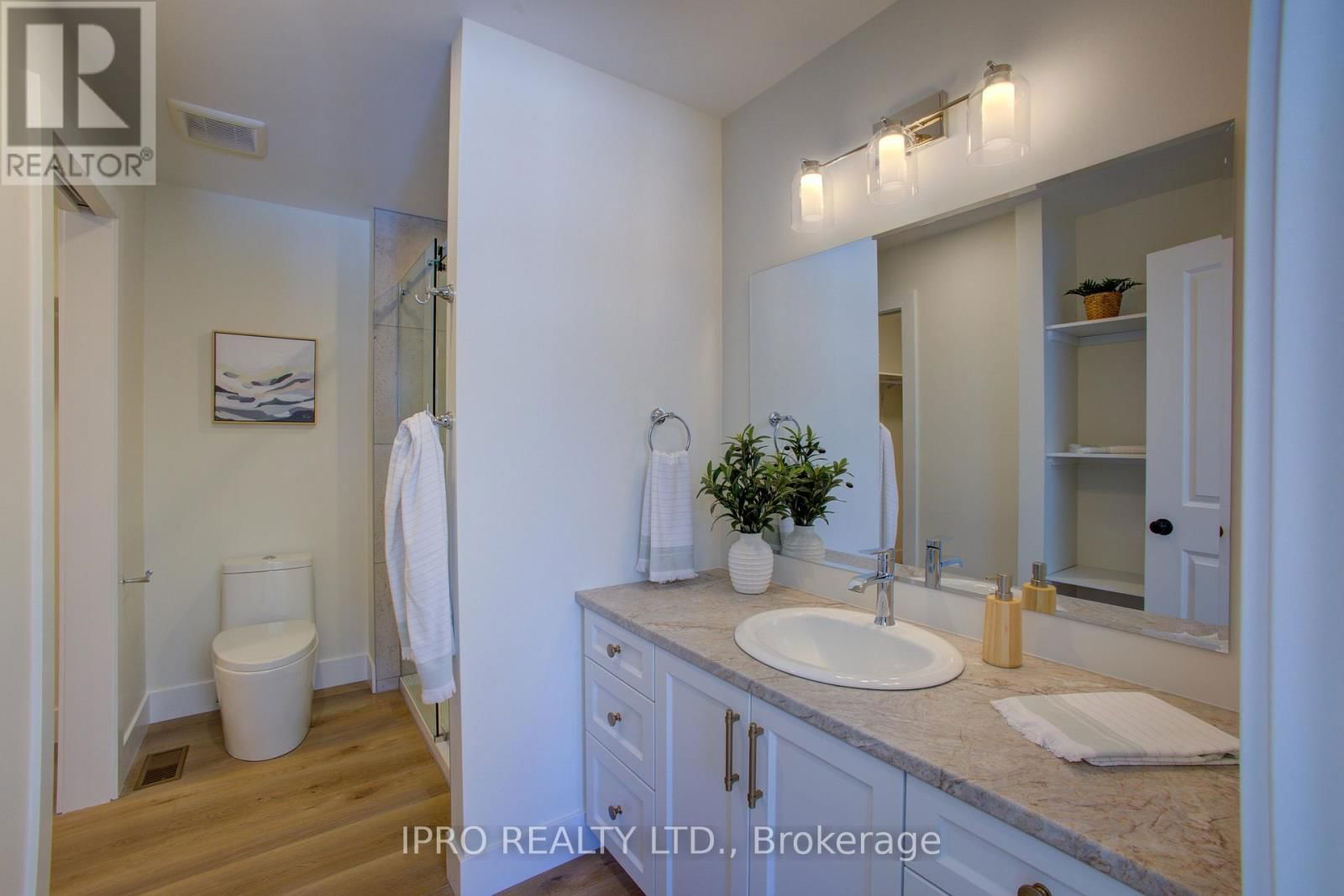 119 ELDER STREET Image 26