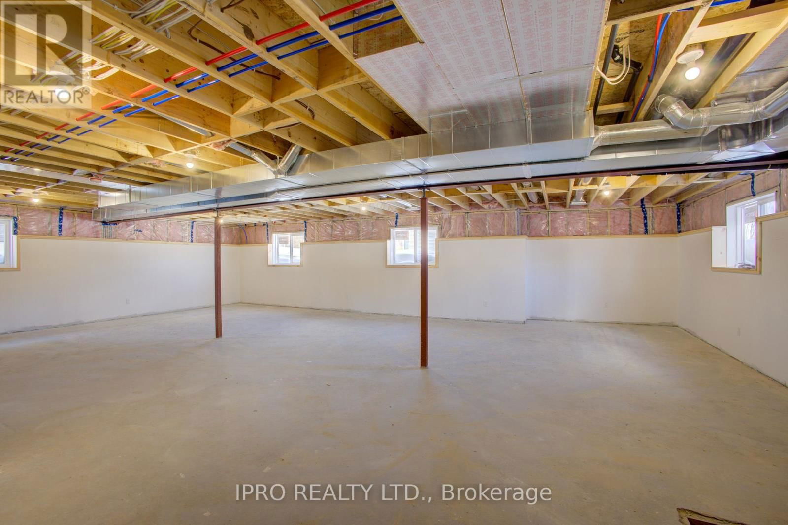 119 ELDER STREET Image 30