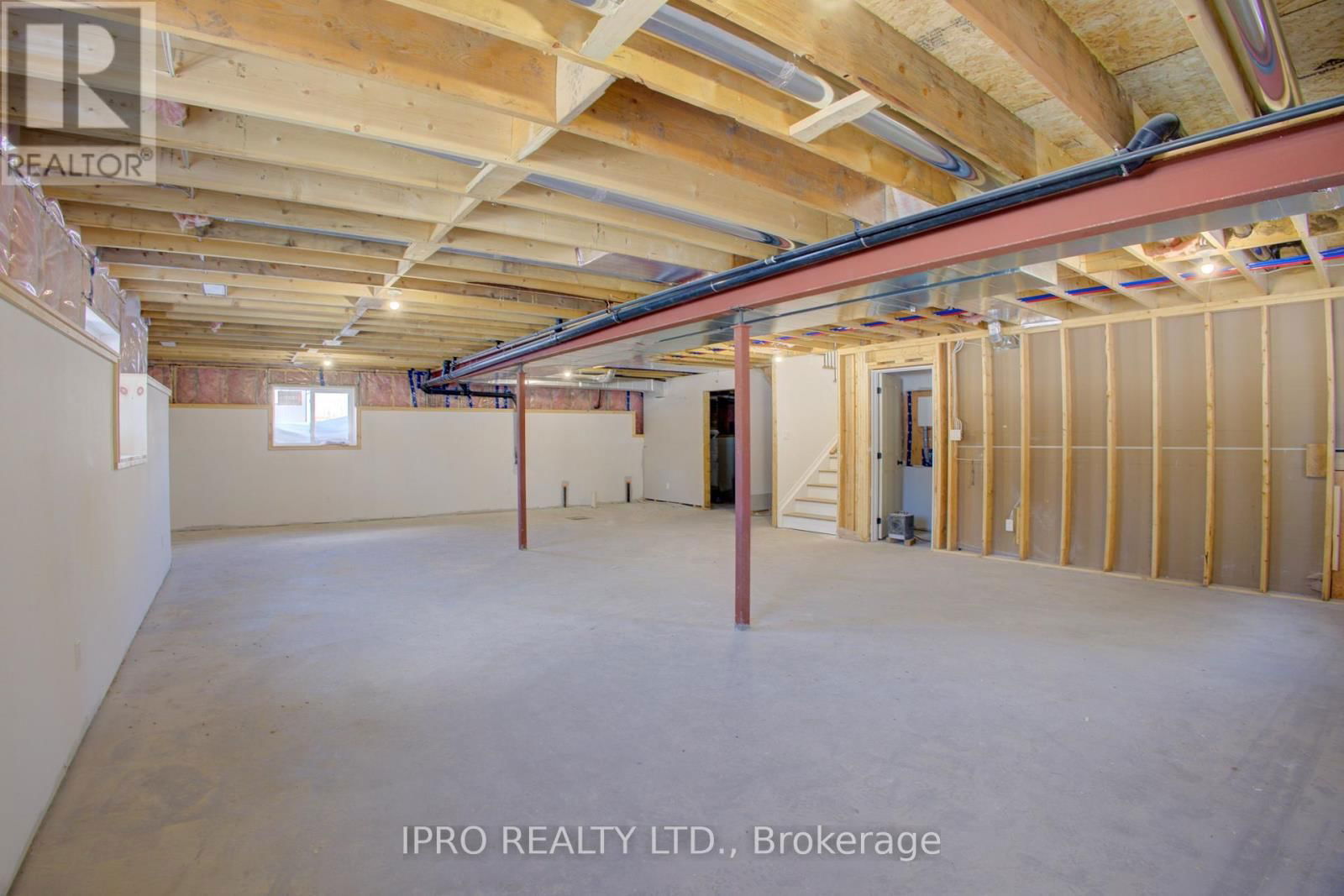 119 ELDER STREET Image 31