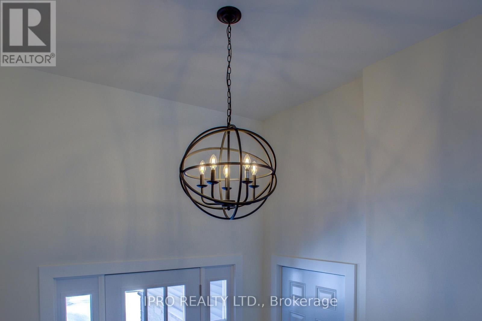 119 ELDER STREET Image 8