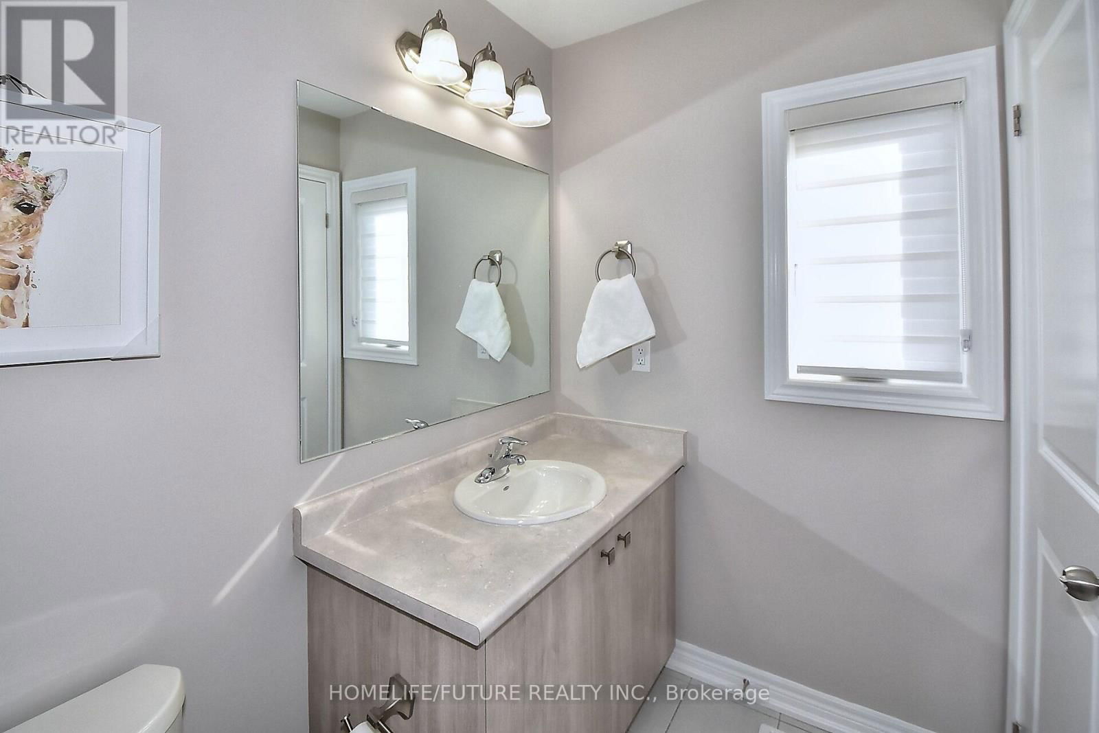 656 LEMAY GROVE Image 25