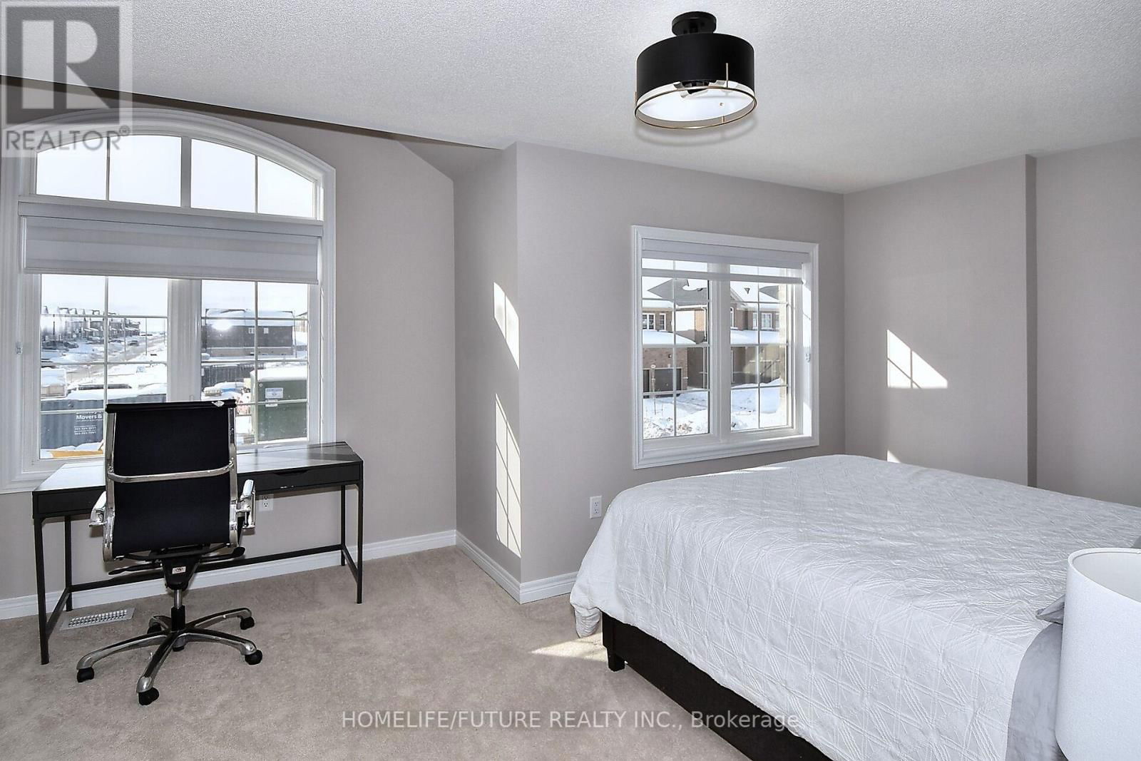 656 LEMAY GROVE Image 27