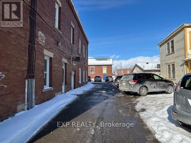 1133 CONCESSION STREET Image 4
