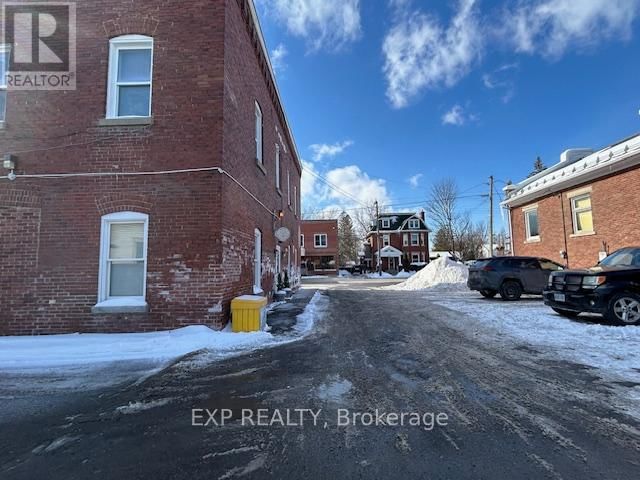 1133 CONCESSION STREET Image 6