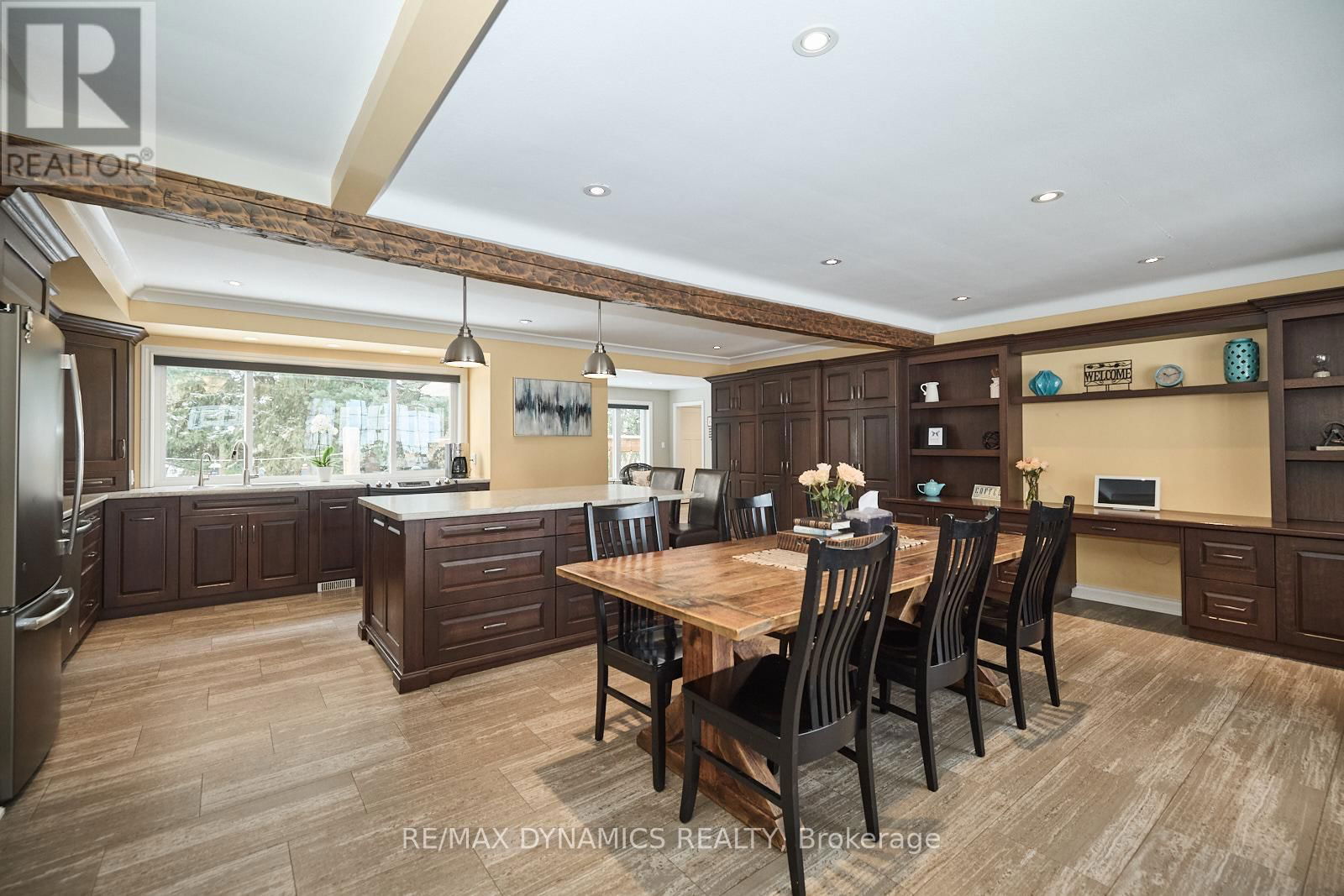 506 MEMORIAL DRIVE Image 10