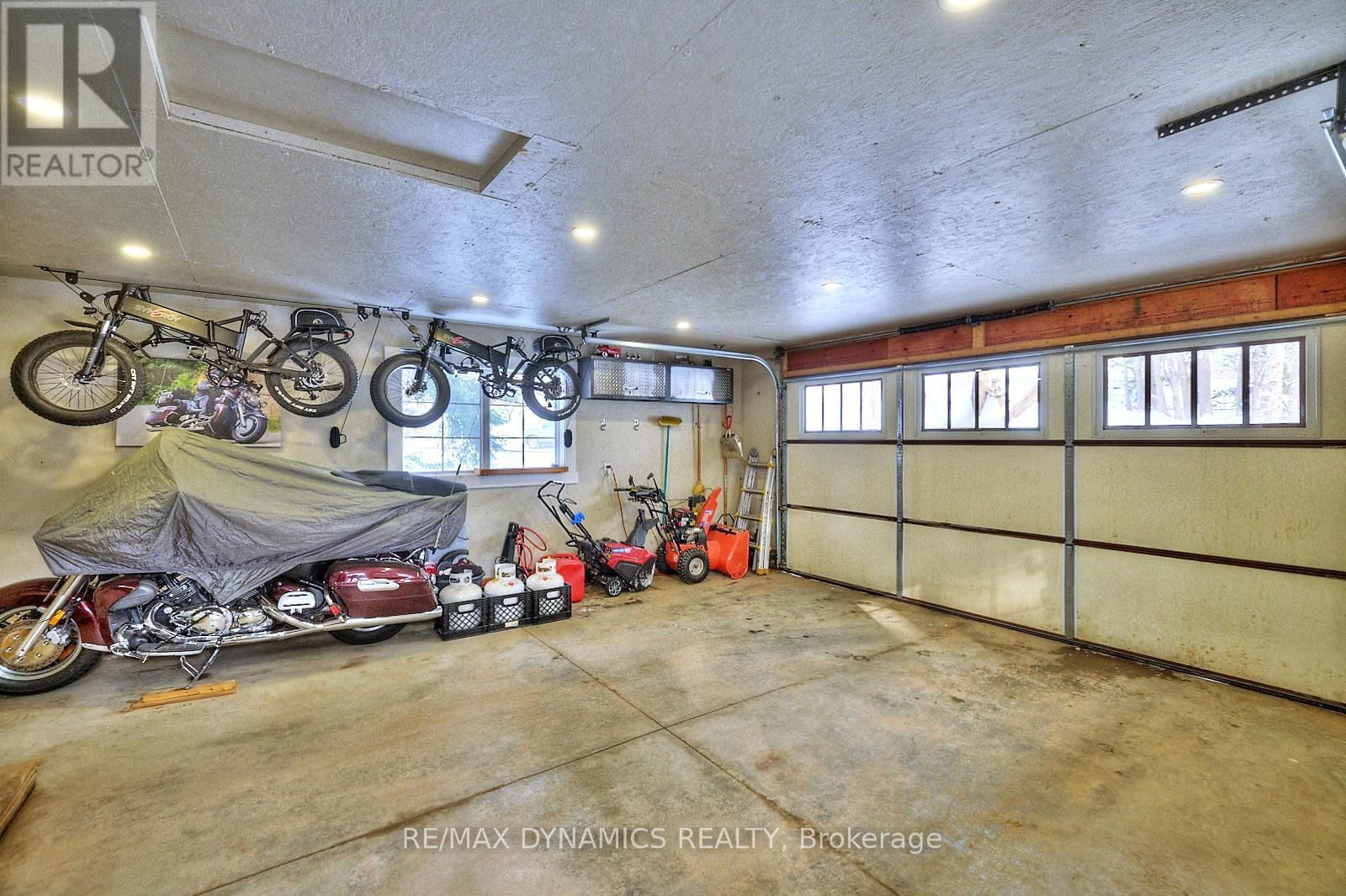 506 MEMORIAL DRIVE Image 26