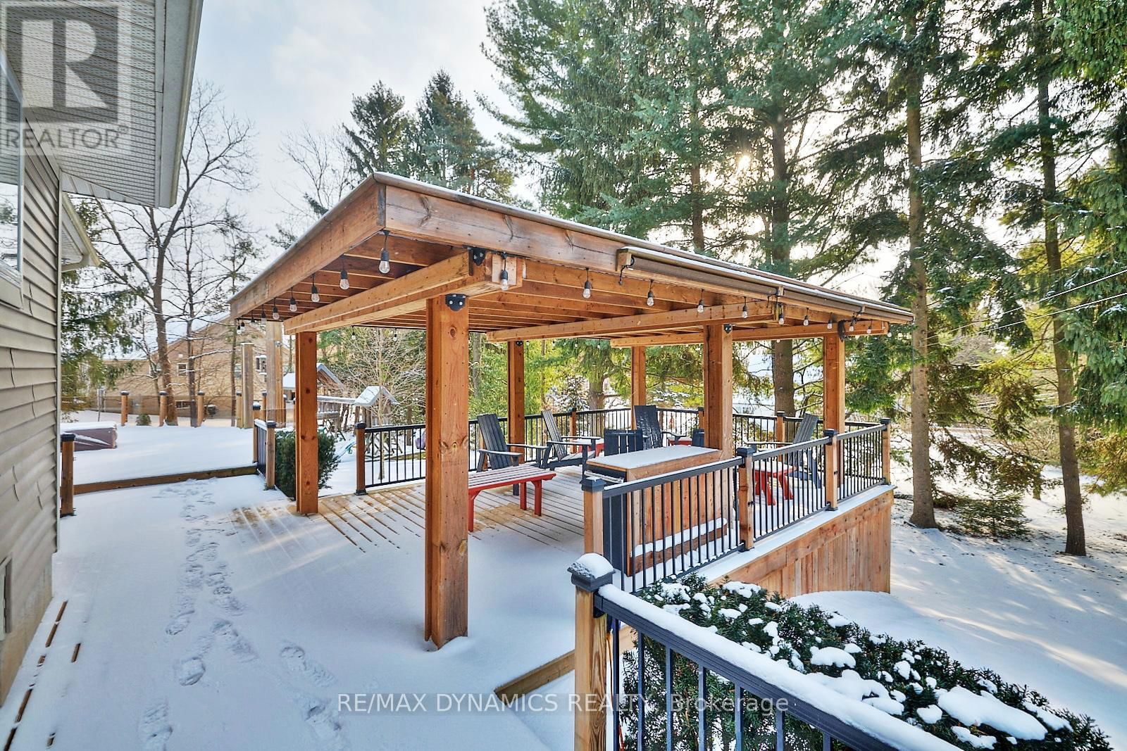 506 MEMORIAL DRIVE Image 29