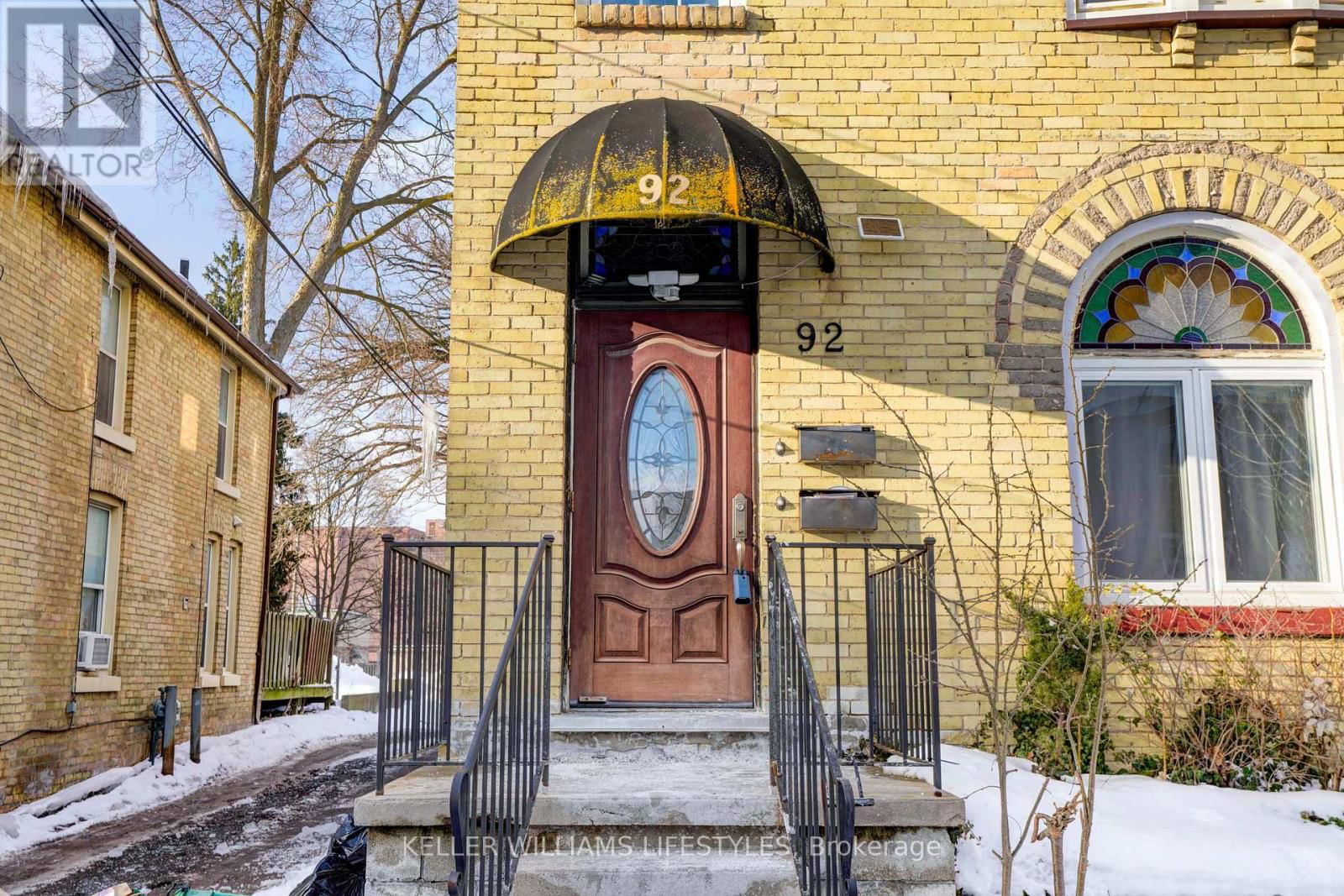 MAIN - 92 KENT STREET Image 3
