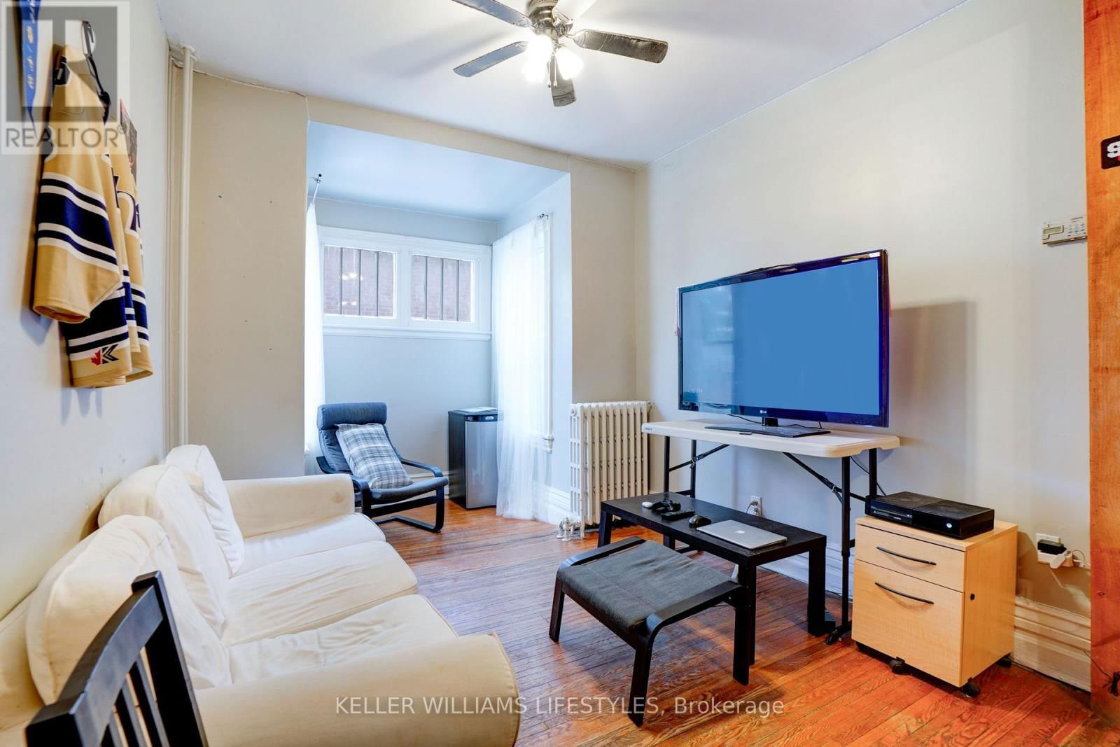 MAIN - 92 KENT STREET Image 5