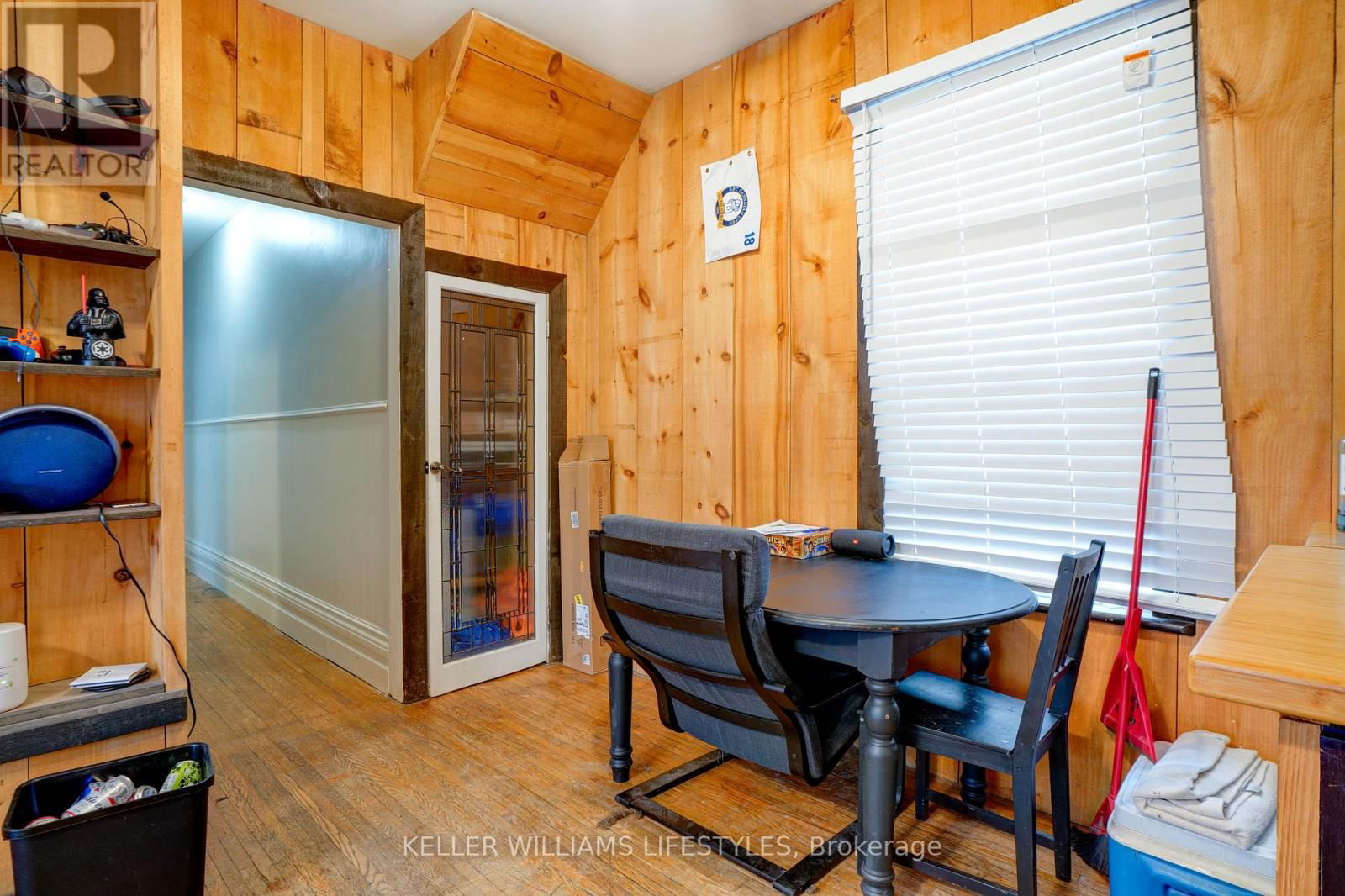 MAIN - 92 KENT STREET Image 7