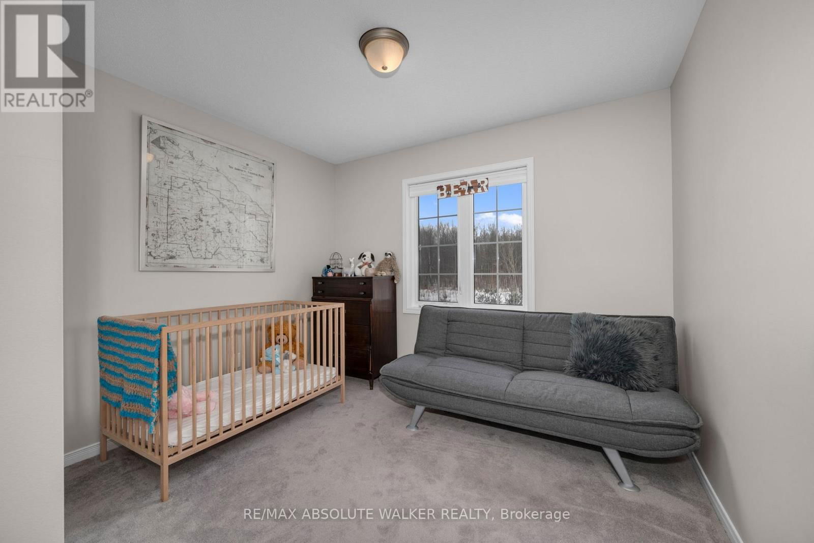 545 TULIP TREE WAY Image 32