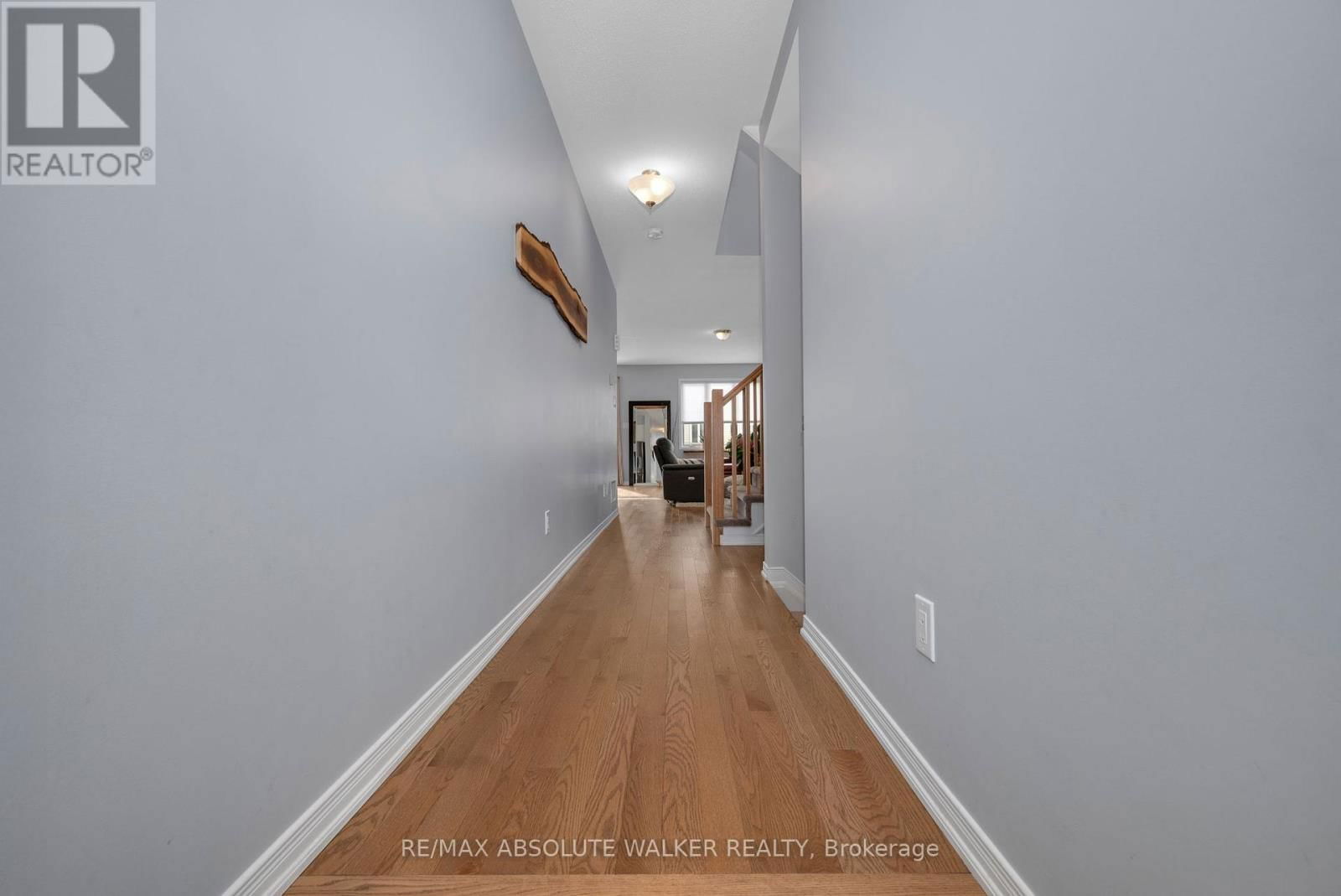 545 TULIP TREE WAY Image 4
