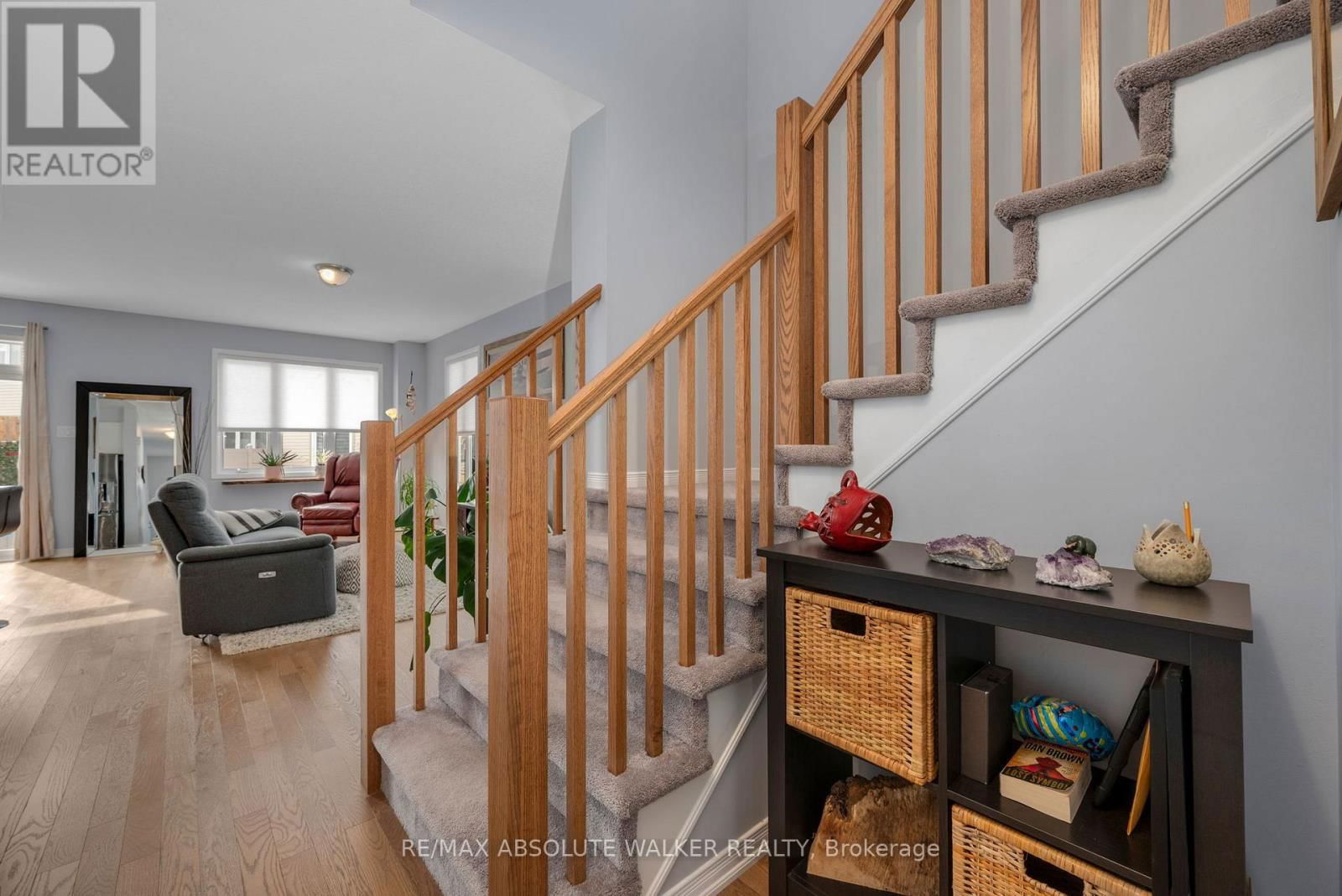 545 TULIP TREE WAY Image 5