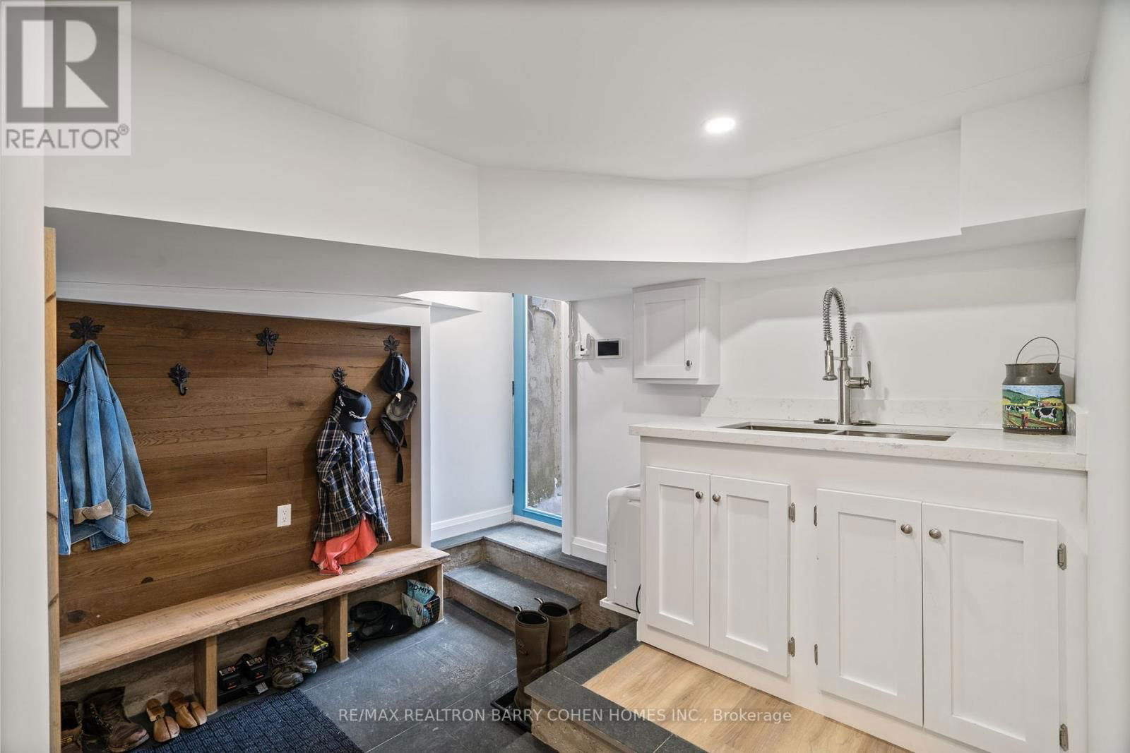 348299 15TH SIDEROAD Image 31