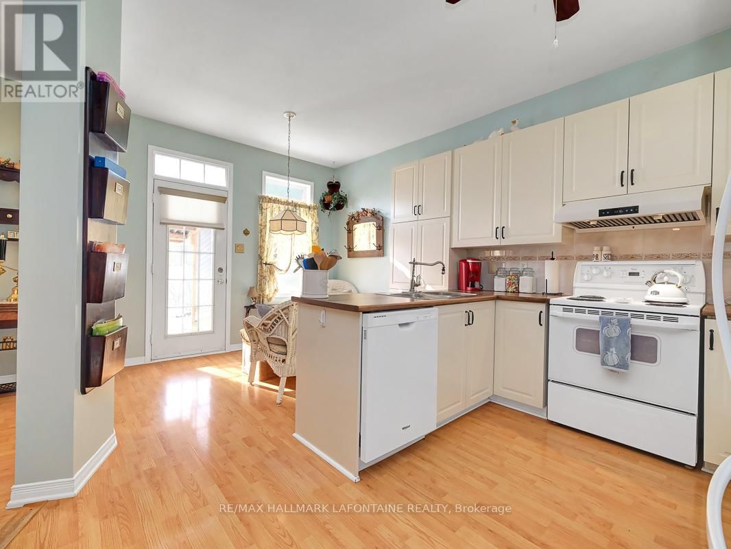 630 VALIN STREET Image 13