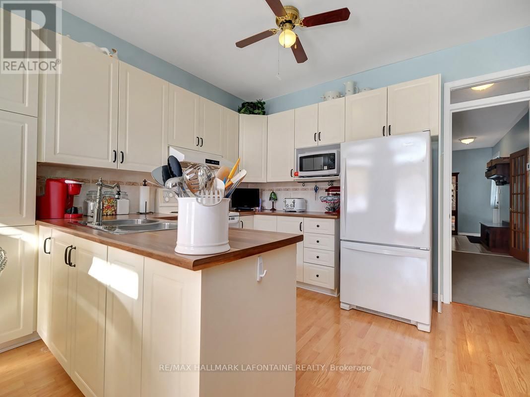 630 VALIN STREET Image 16