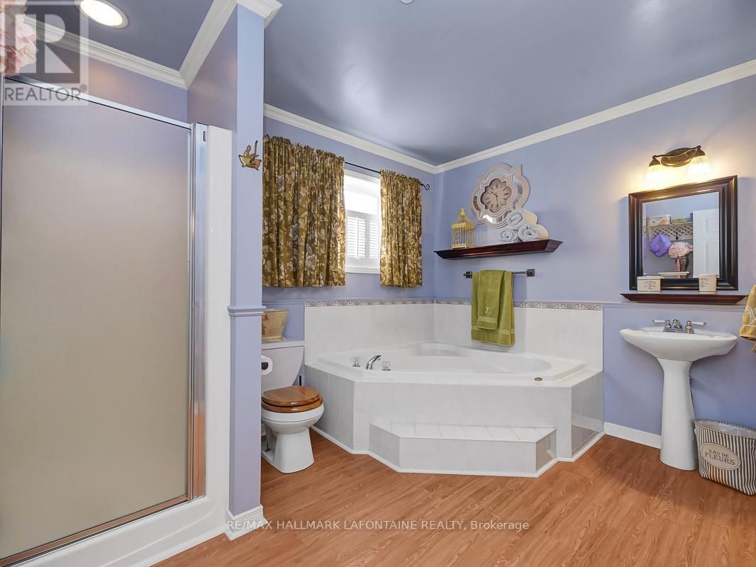 630 VALIN STREET Image 22