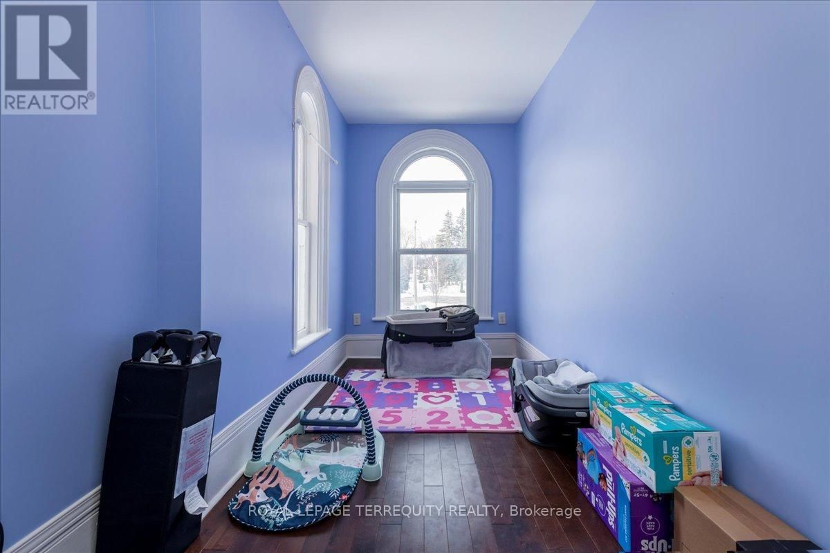 125 STATION STREET Image 22