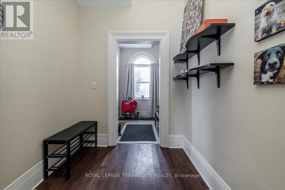 125 STATION STREET Image 6