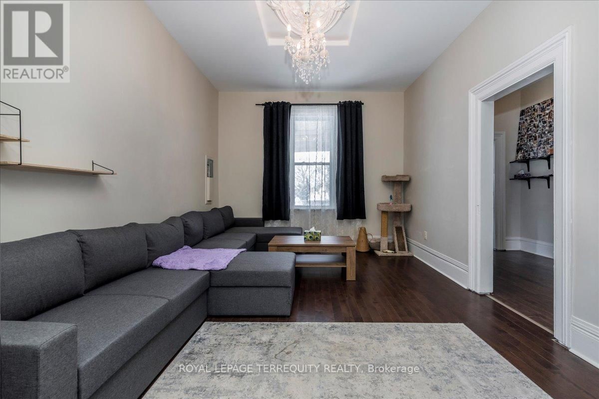 125 STATION STREET Image 8
