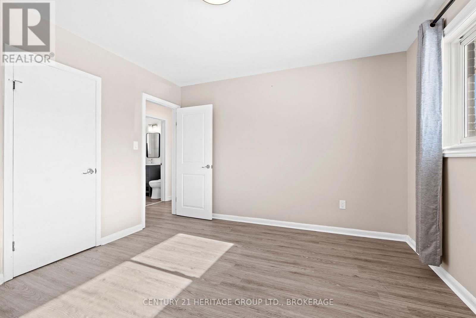1424 WOODFIELD CRESCENT Image 23