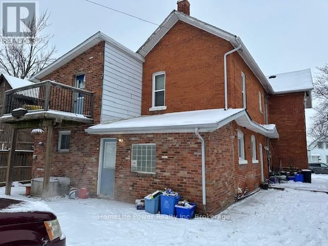 98 TALBOT STREET SOUTH Image 12