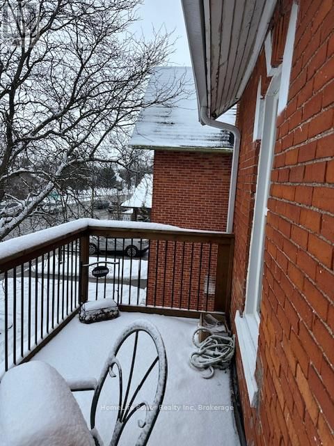 98 TALBOT STREET SOUTH Image 19
