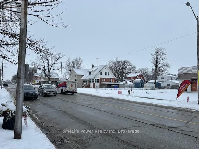 98 TALBOT STREET SOUTH Image 35