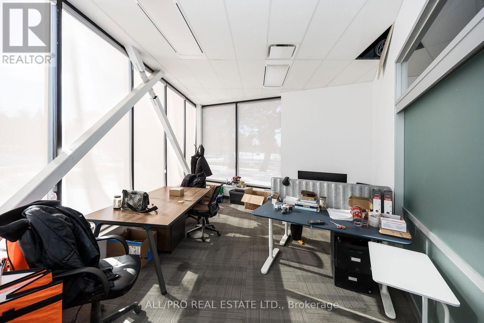 1011 THOMAS SPRATT PLACE NORTH Image 6