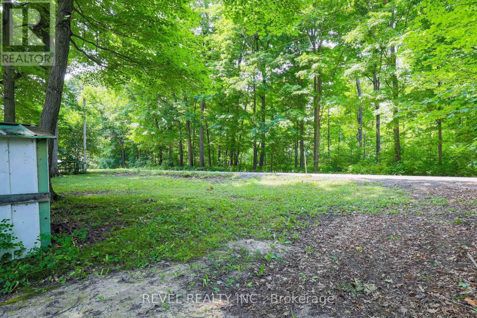 23 SUGARBUSH TRAIL Image 19