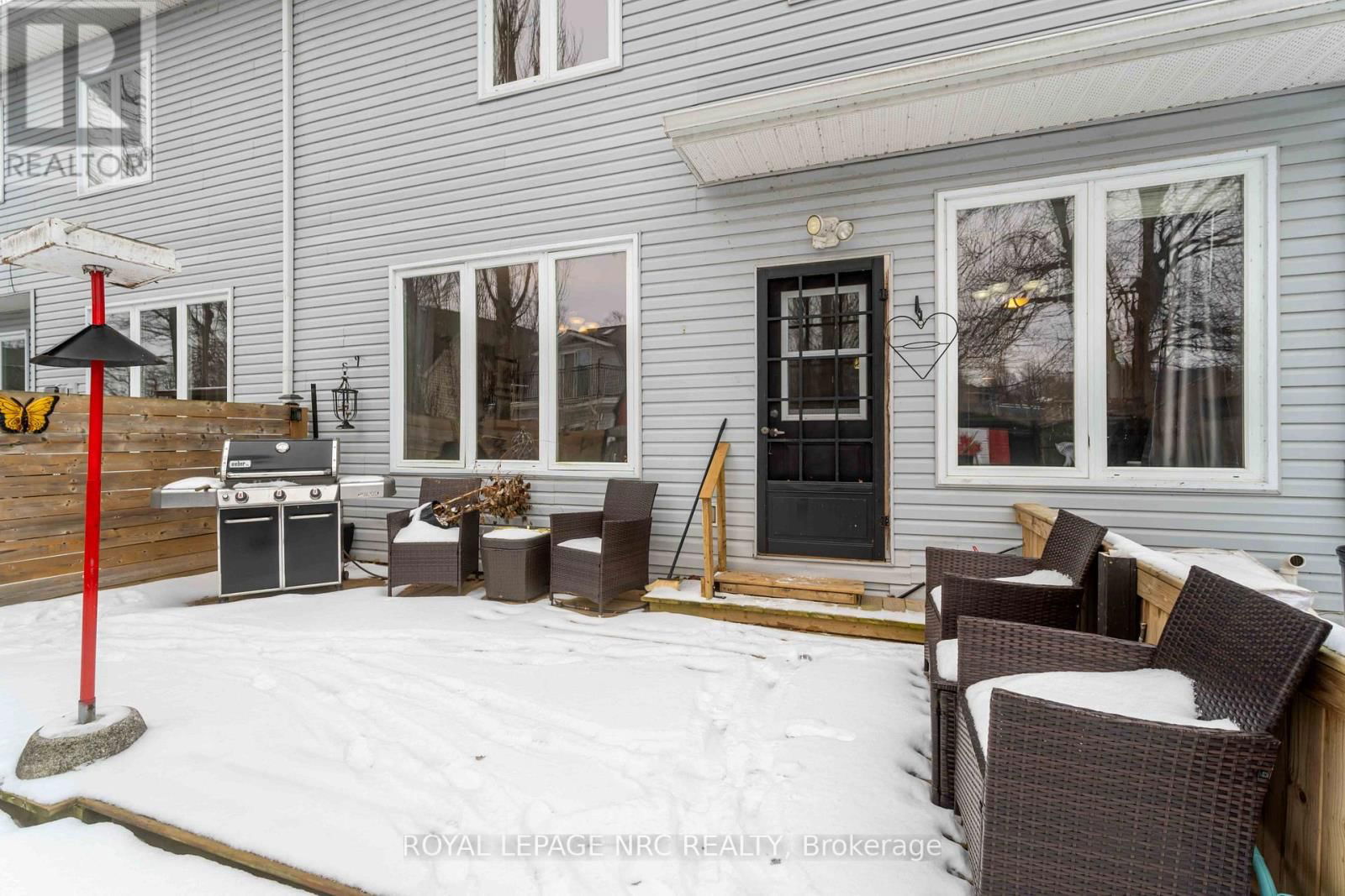 207 CAMBRIDGE ROAD EAST Image 34