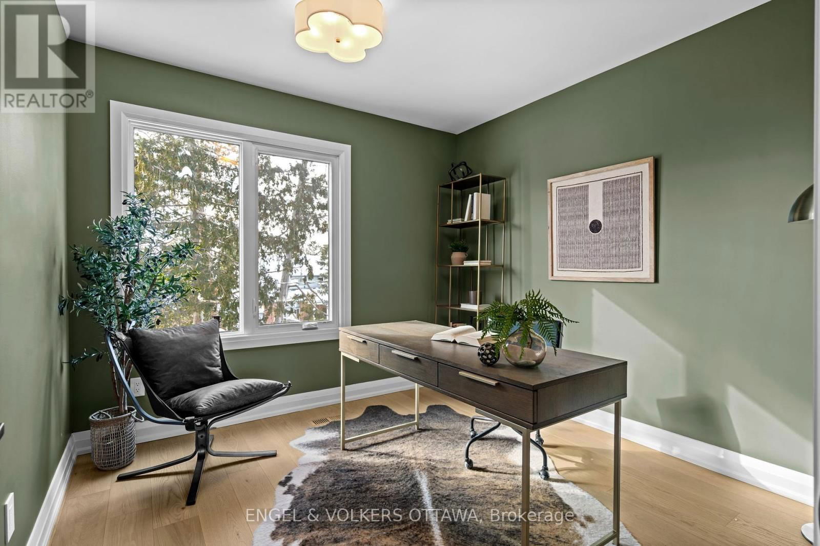 51 ROSS AVENUE Image 16