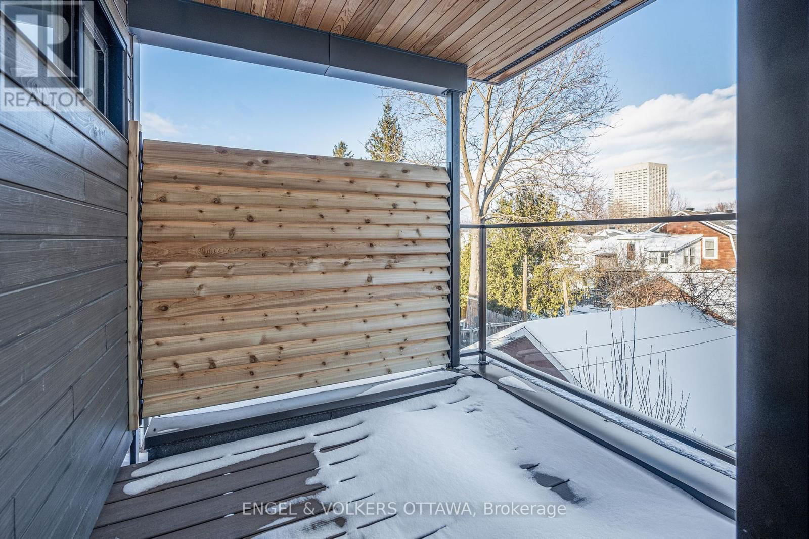 51 ROSS AVENUE Image 22