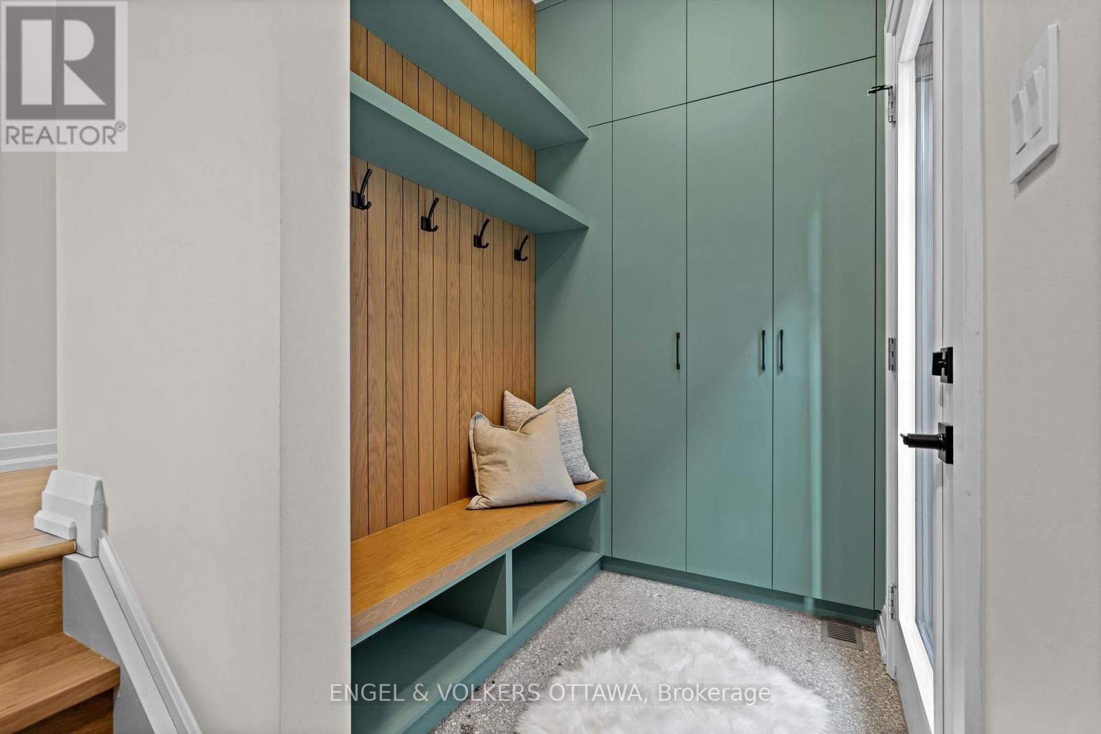 51 ROSS AVENUE Image 30