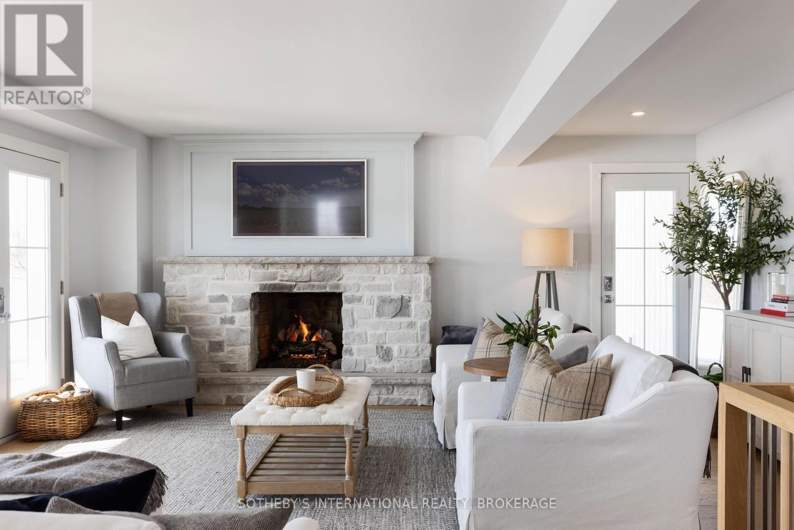 1219 LAKESHORE ROAD Image 15