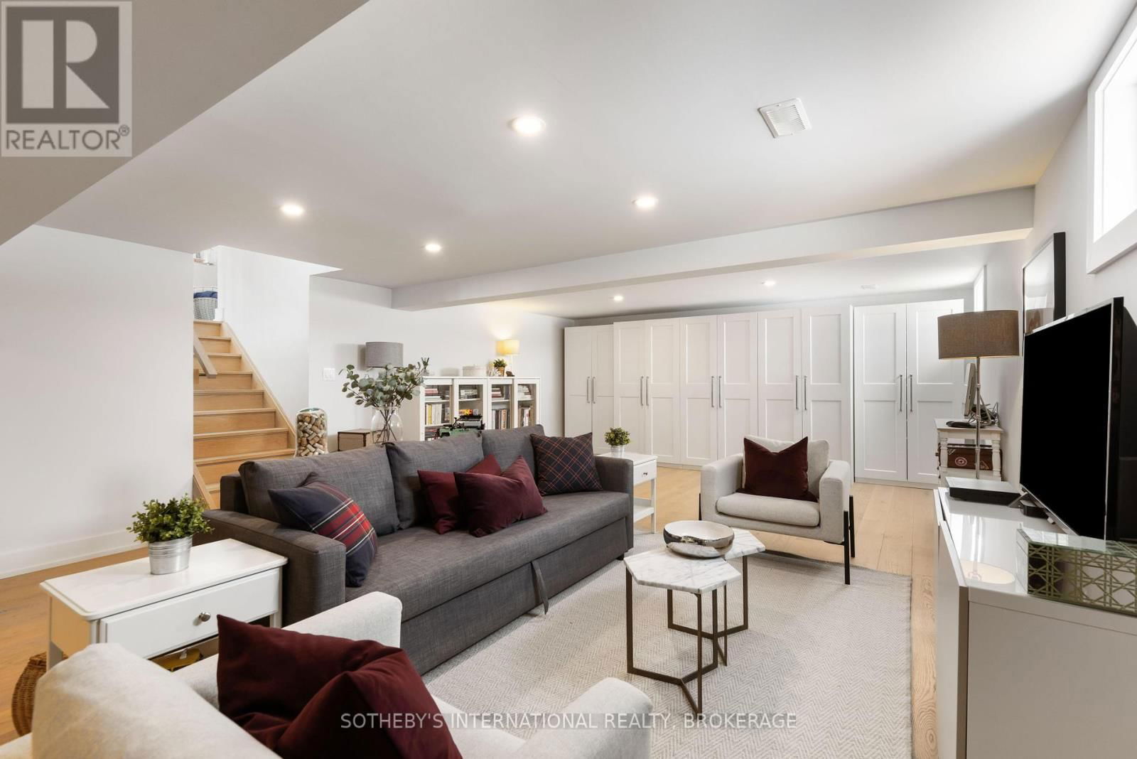 1219 LAKESHORE ROAD Image 30