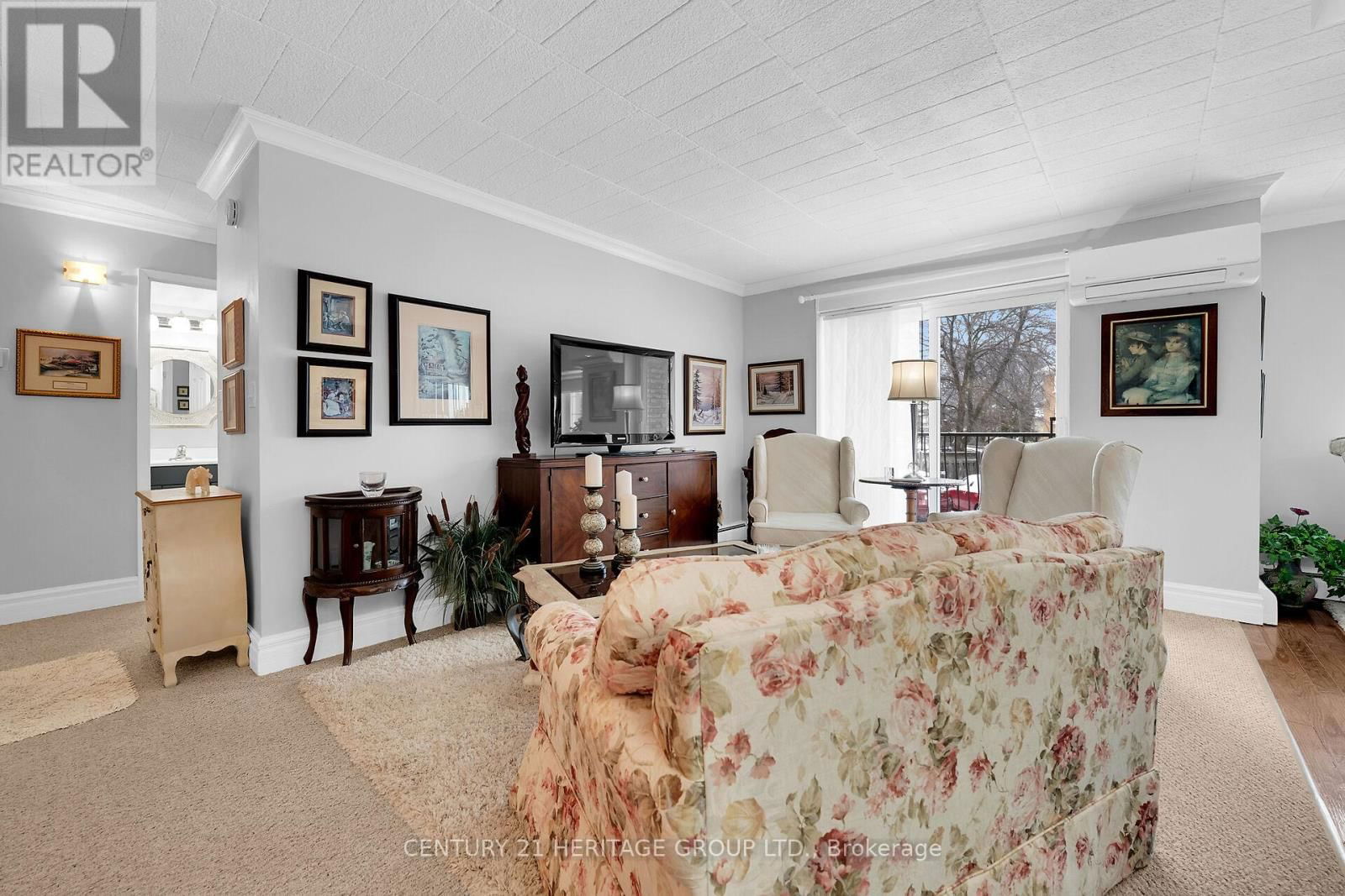 #207 - 20 JOHN STREET Image 19