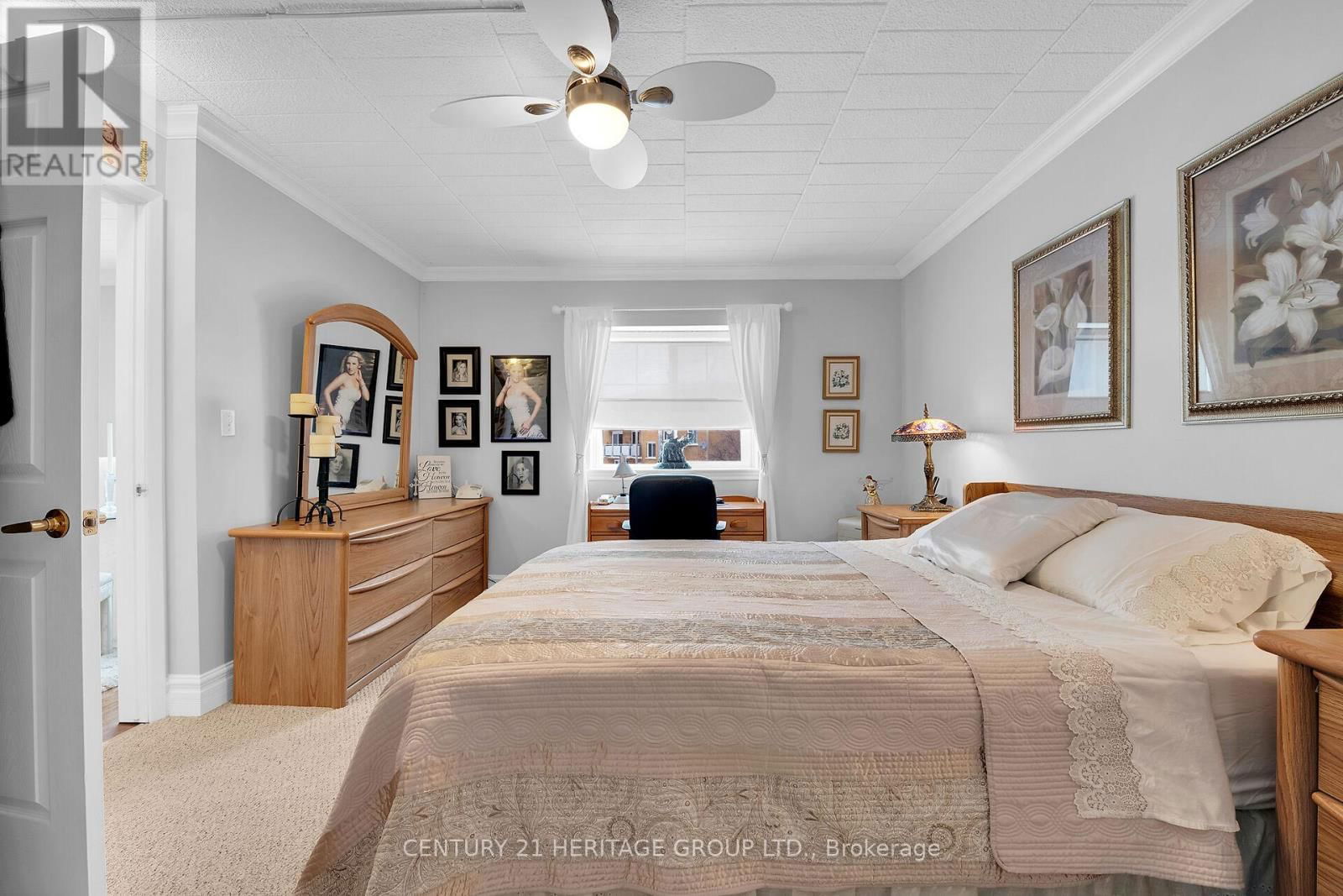 #207 - 20 JOHN STREET Image 27