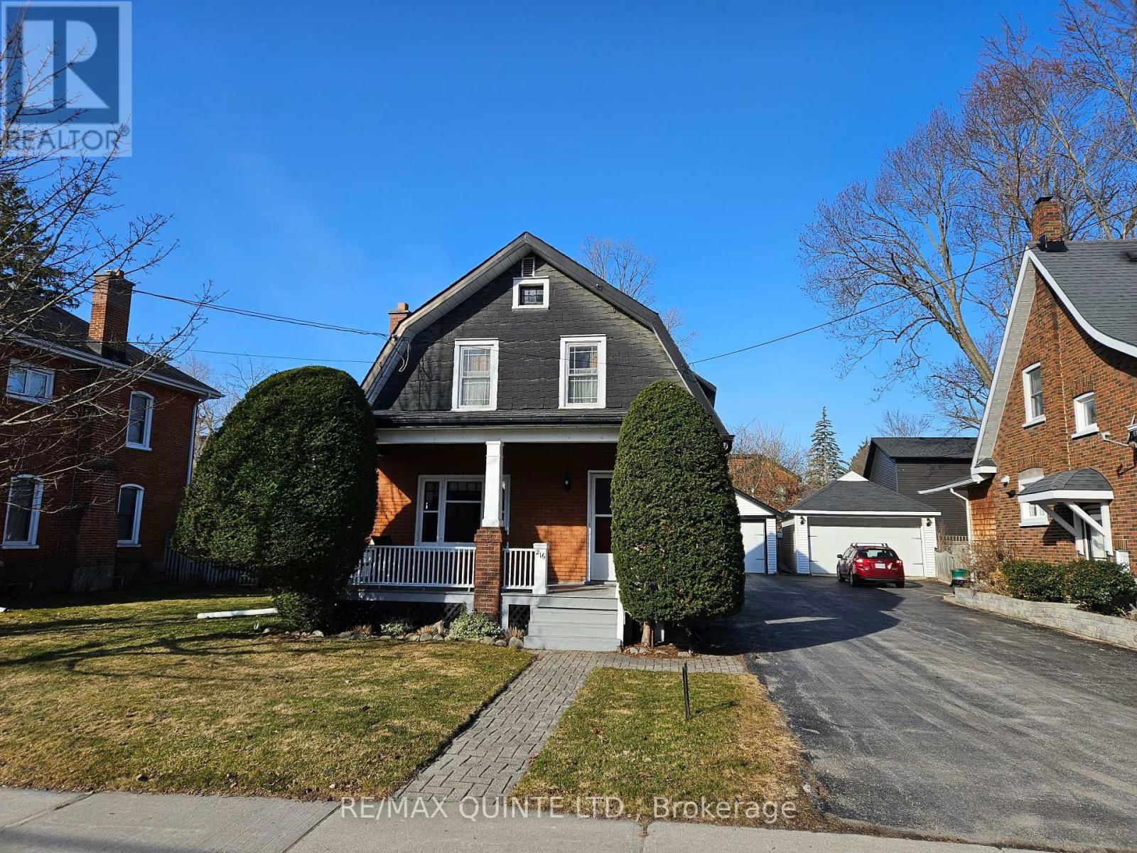 216 FOSTER AVENUE Image 2