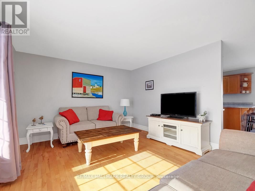 3028 DREW DRIVE Image 9