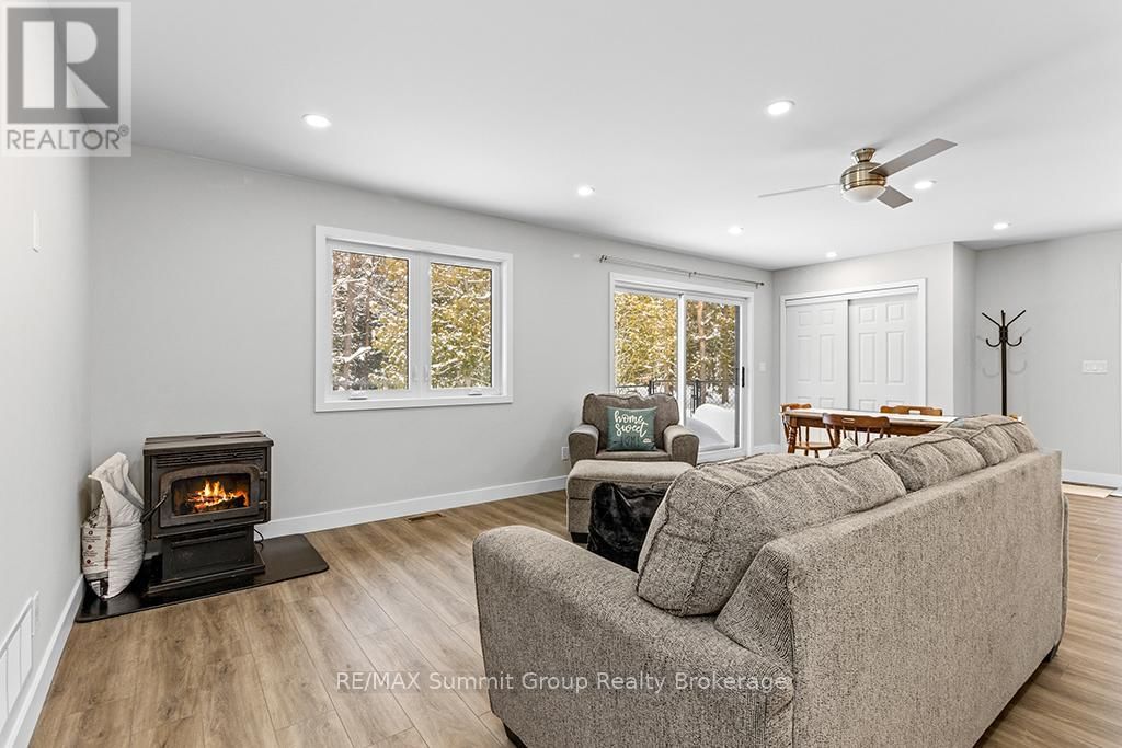 615690 HAMILTON LANE Image 33