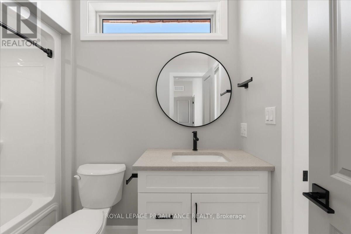 47 ROSEWOOD DRIVE Image 21