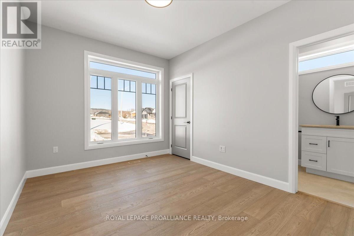 47 ROSEWOOD DRIVE Image 22