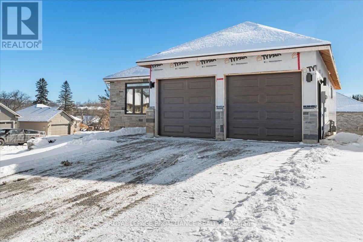 47 ROSEWOOD DRIVE Image 4