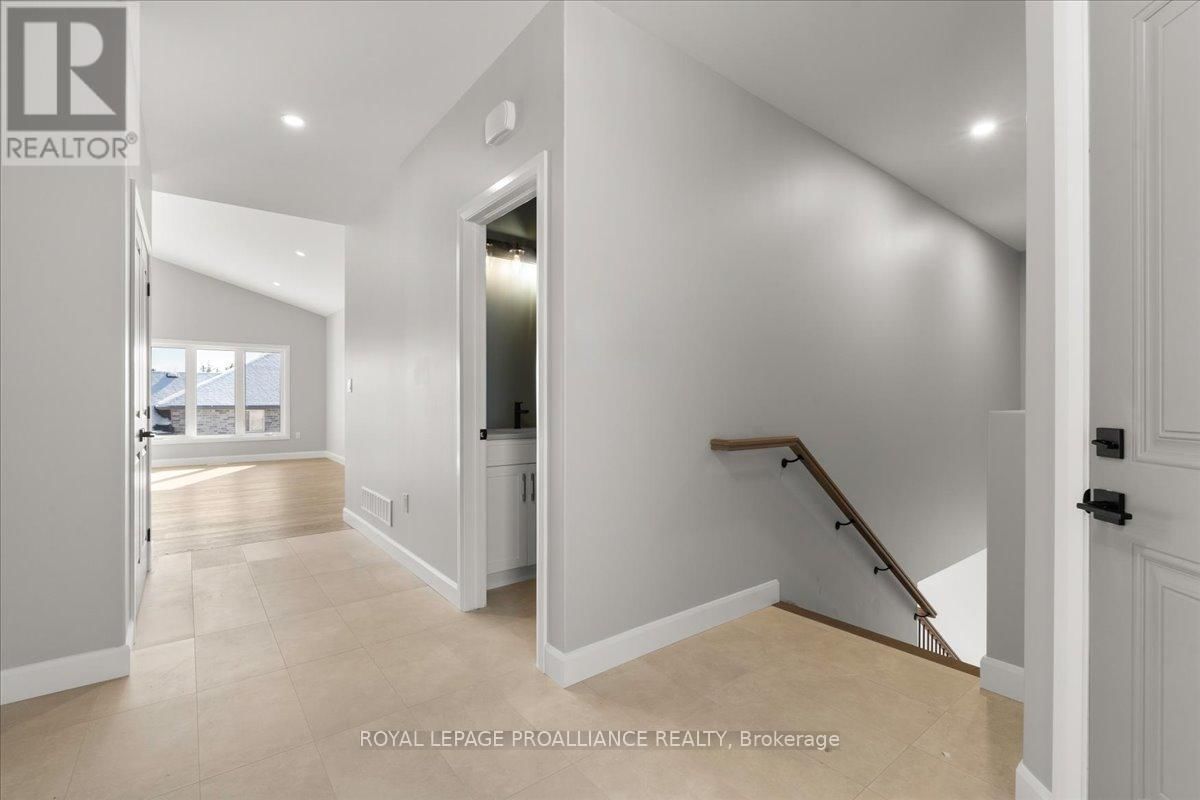 47 ROSEWOOD DRIVE Image 7