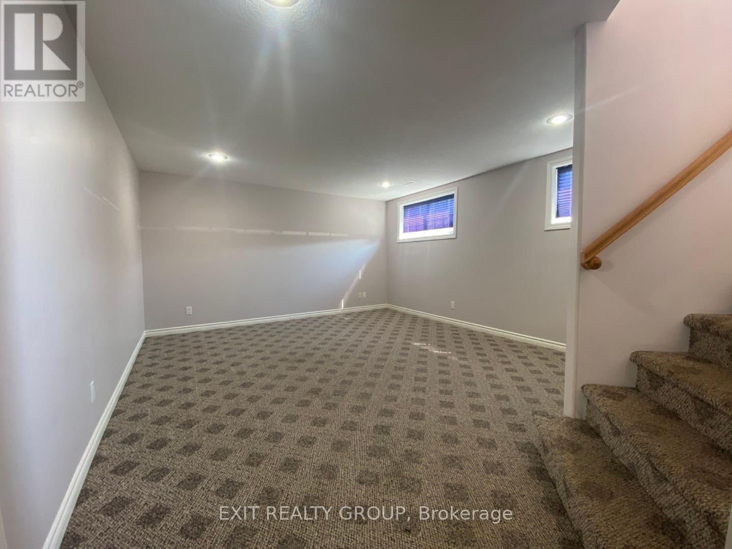 27 BELVEDERE ROAD Image 12