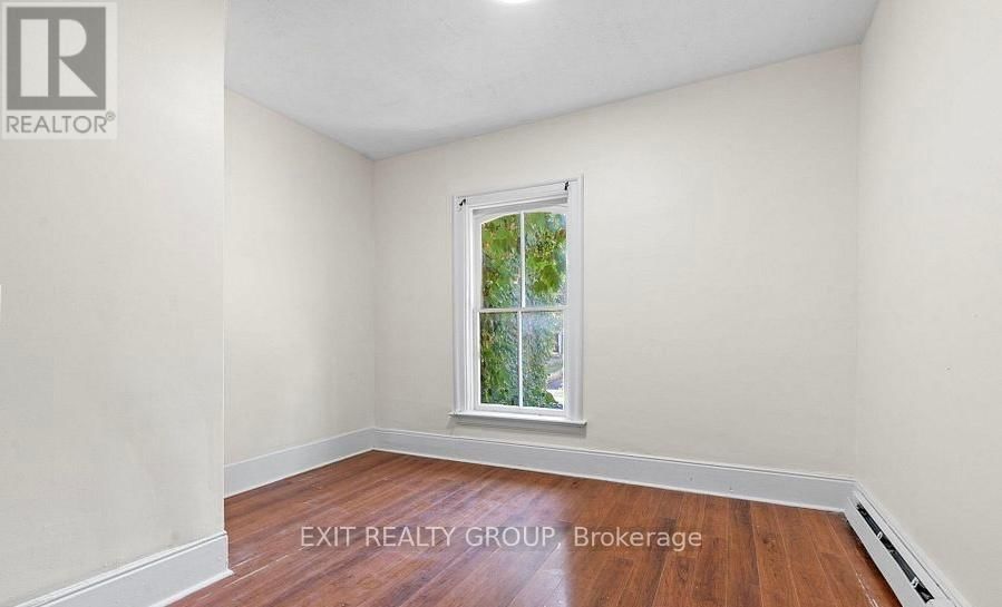 11 ISABEL STREET Image 14