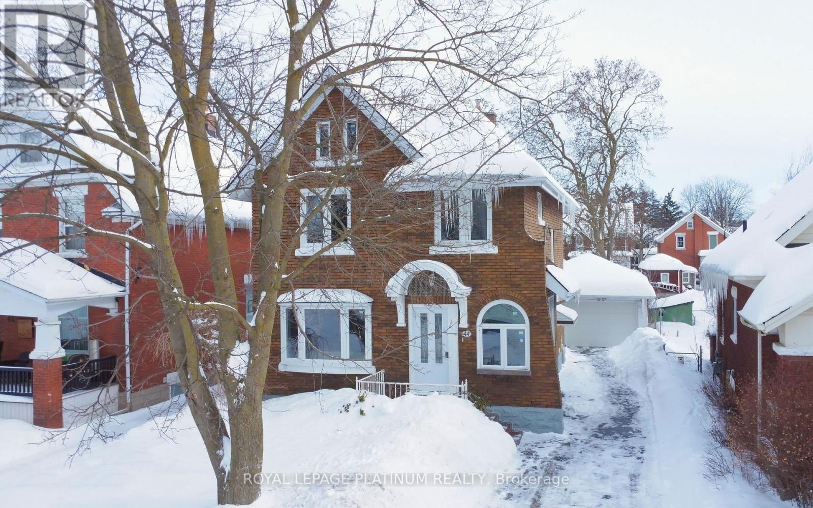 44 TROY STREET Image 27