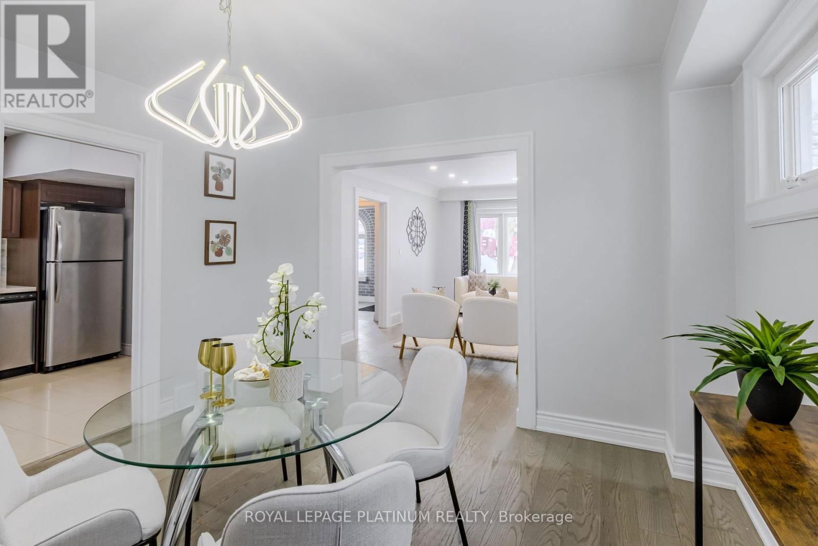 44 TROY STREET Image 6